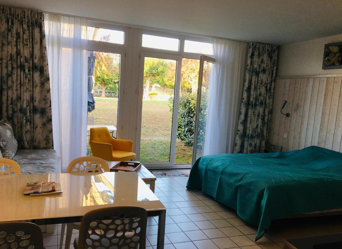 Grand Jardin Et Piscine Coeur St-martin Apartment Saint-Martin-de-Re